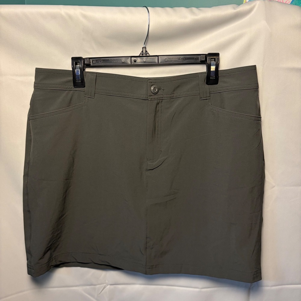 Eddie Bauer Travex Skort Gray Hiking Outdoor Golf Athletic Womens 14 PR5700